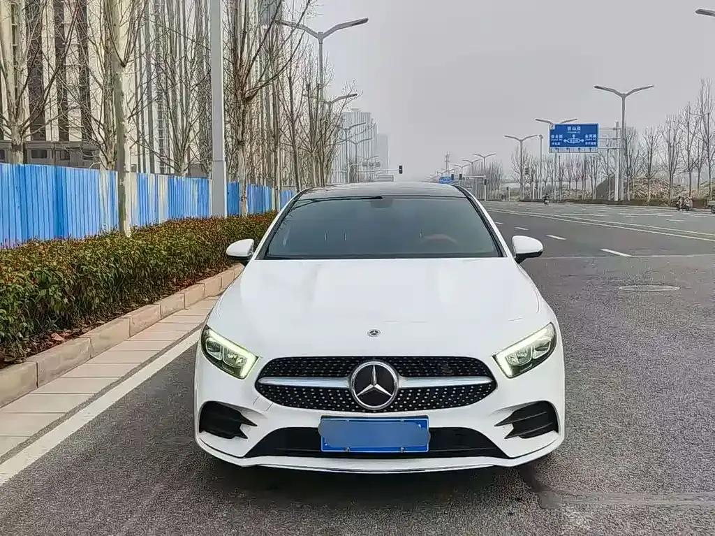 Mercedes-Benz A-Class — фото 4