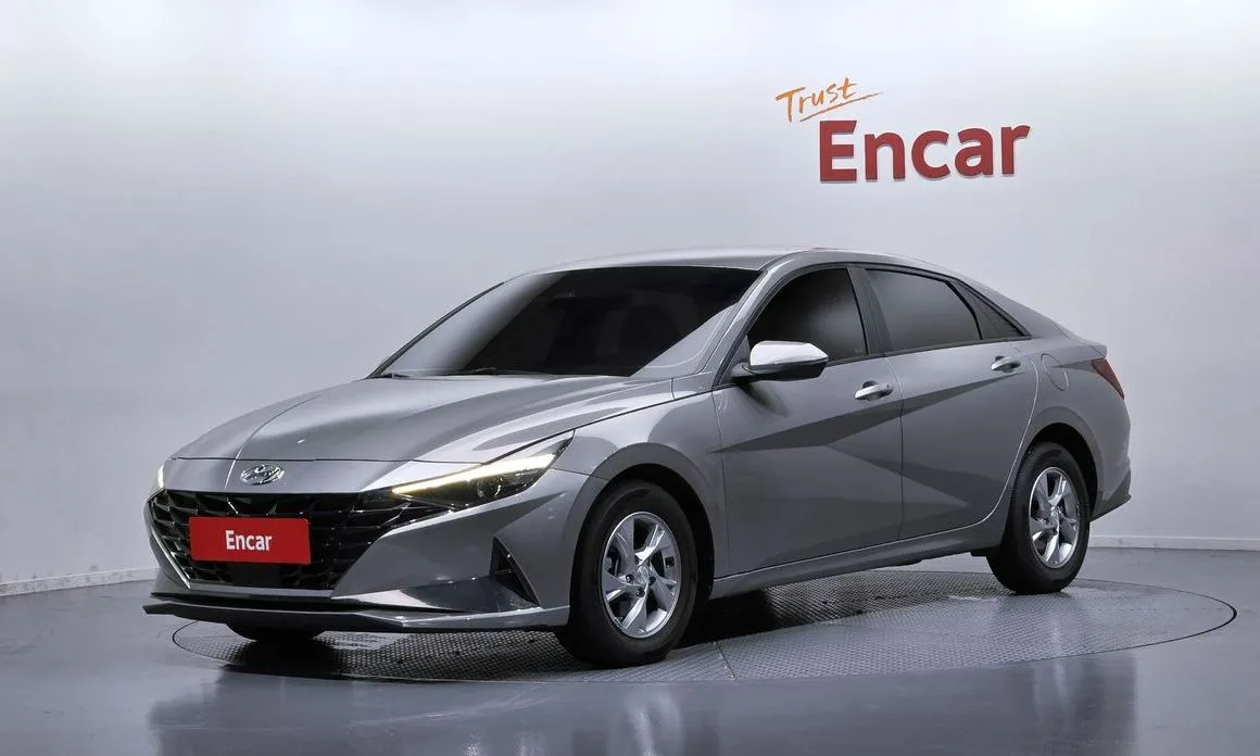 Hyundai AVANTE — фото 1