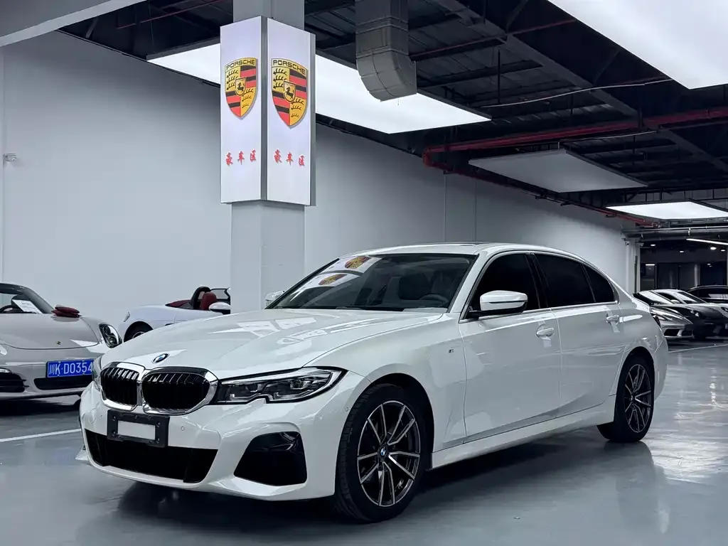 BMW 3 Series — фото 1