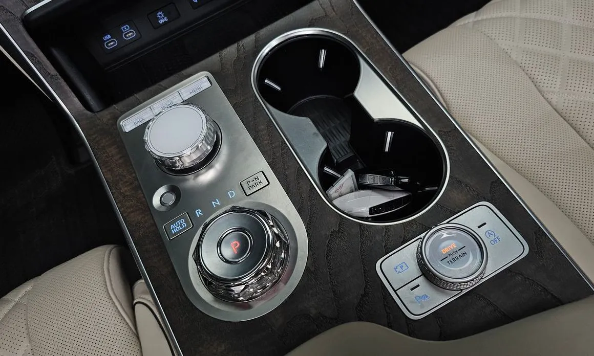 Genesis GV80 — фото 10