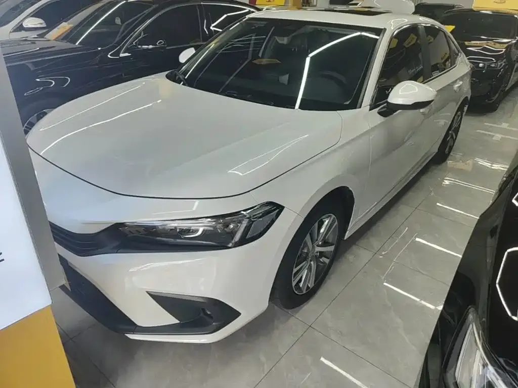Honda Civic — фото 1