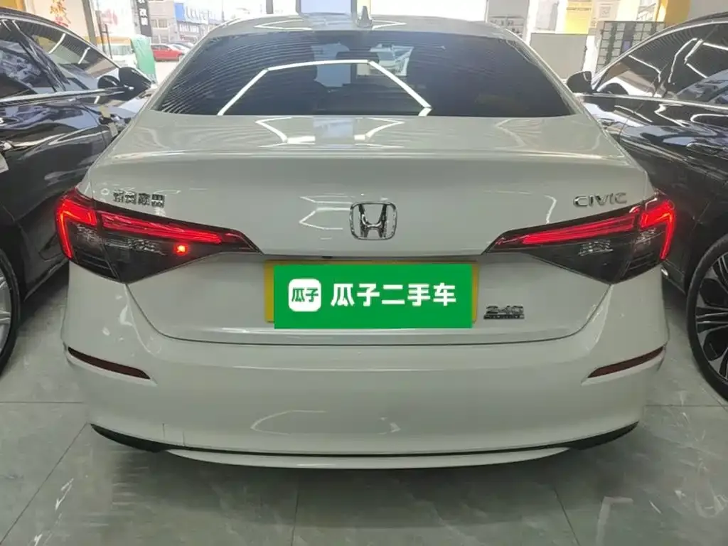 Honda Civic — фото 6