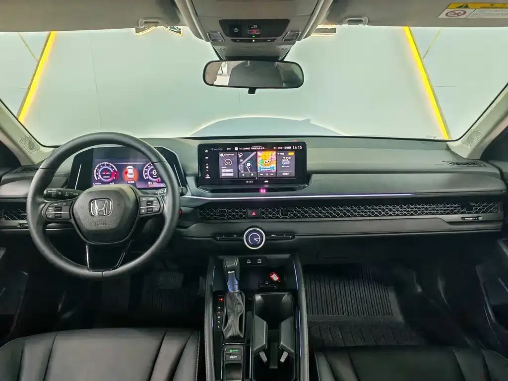 Honda Accord — фото 2