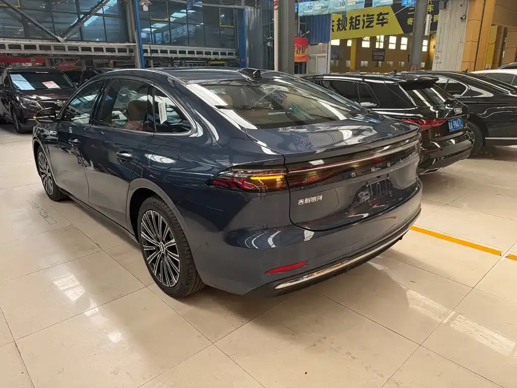 Geely 银河A7 EM — фото 3