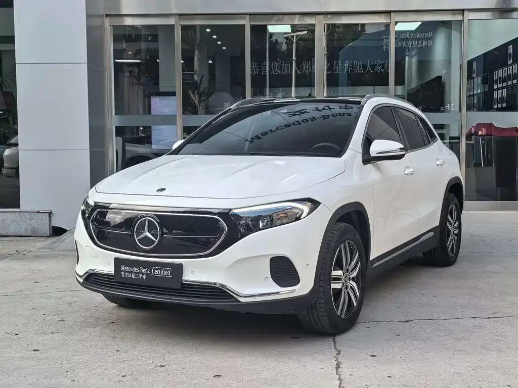 Mercedes-Benz EQA — фото 10