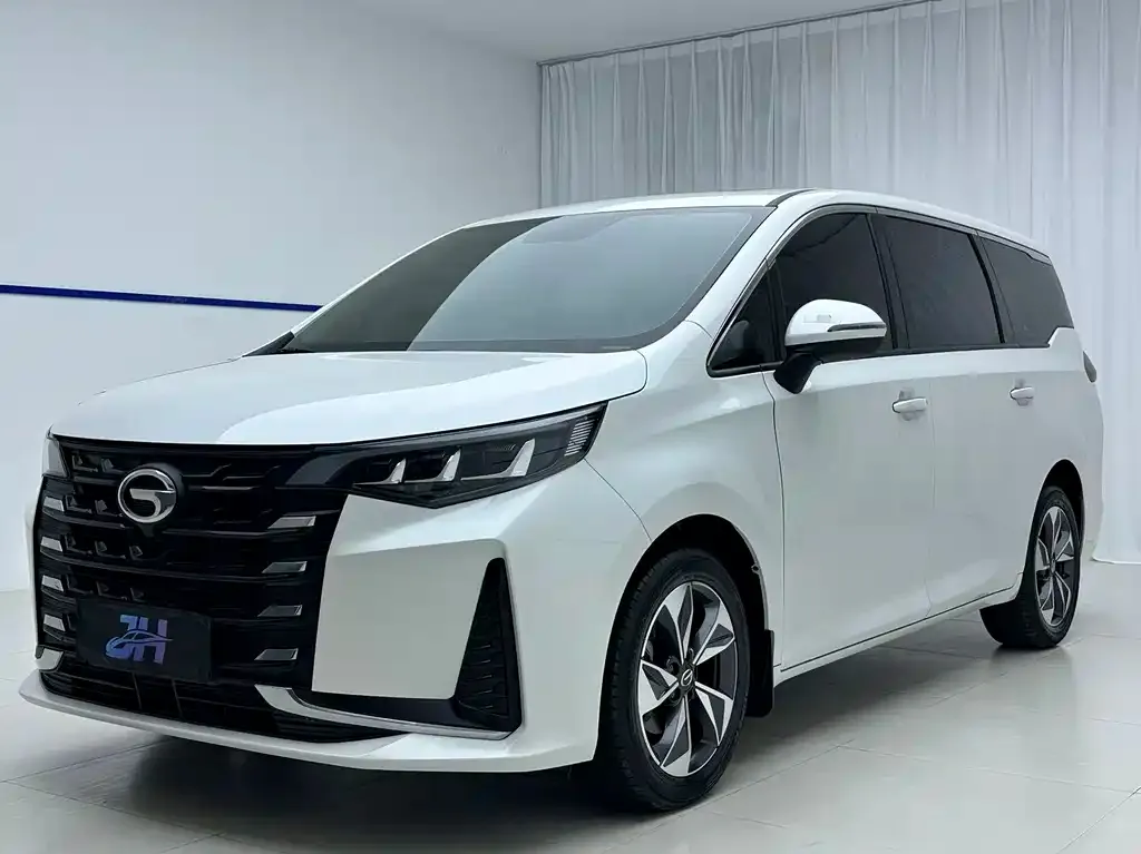 GAC Motor Trumpchi M6 — фото 1