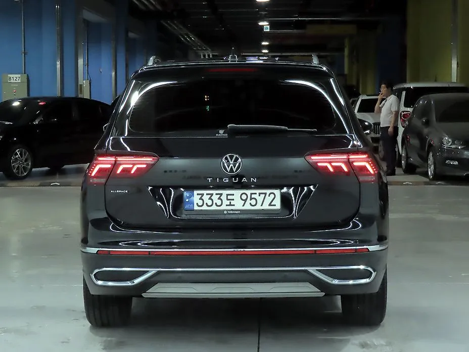 Volkswagen Tiguan — фото 6