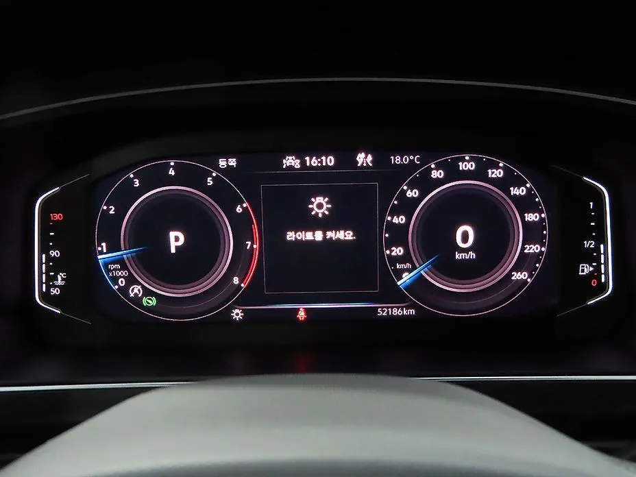 Volkswagen Tiguan — фото 9