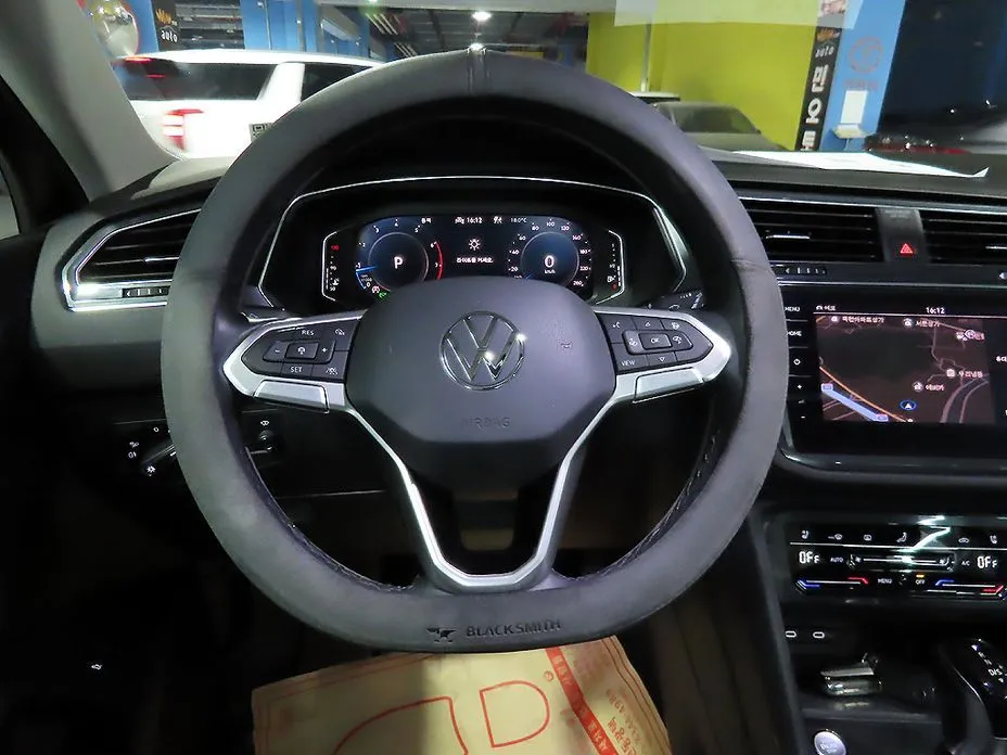 Volkswagen Tiguan — фото 3