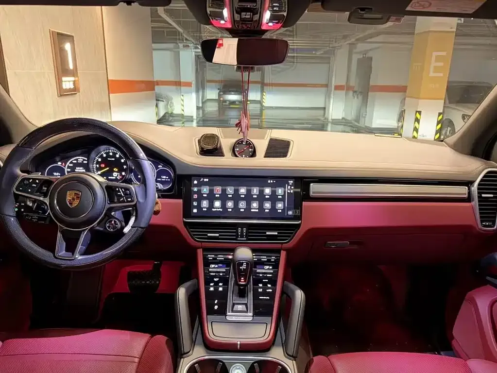 Porsche Cayenne Hybrid — фото 4