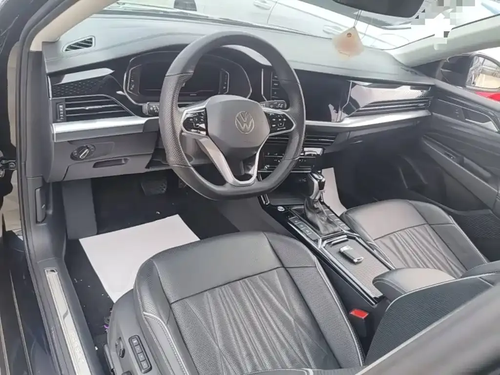 Volkswagen Passat — фото 7