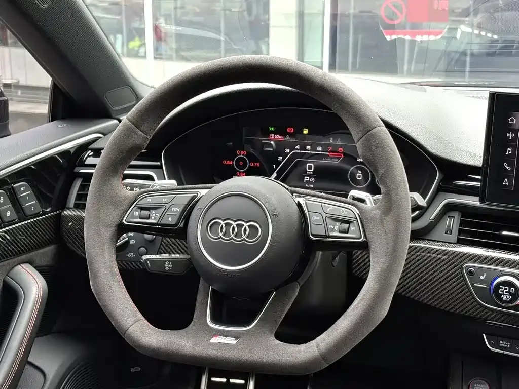 Audi RS 5 — фото 9