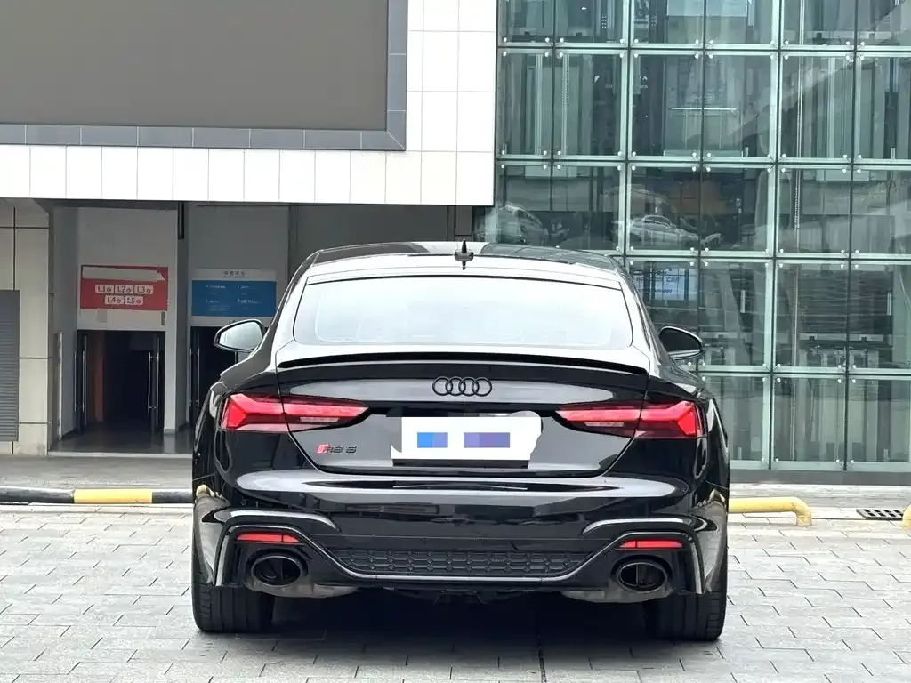 Audi RS 5 — фото 7