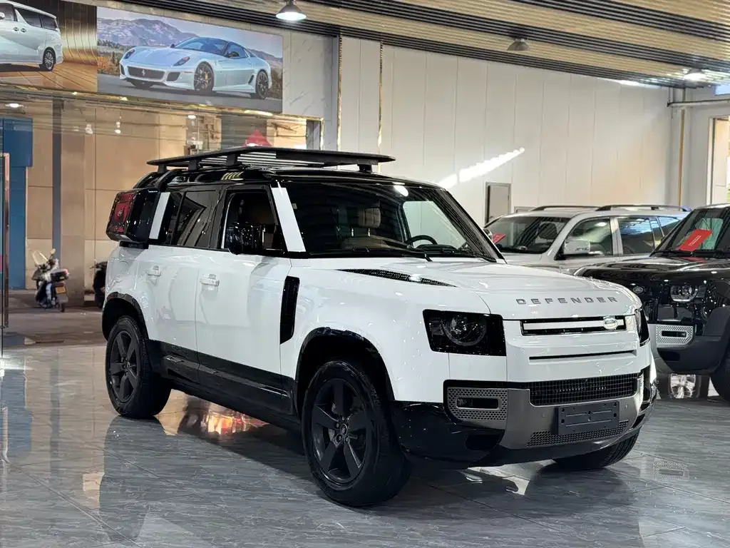 Land Rover Defender — фото 9