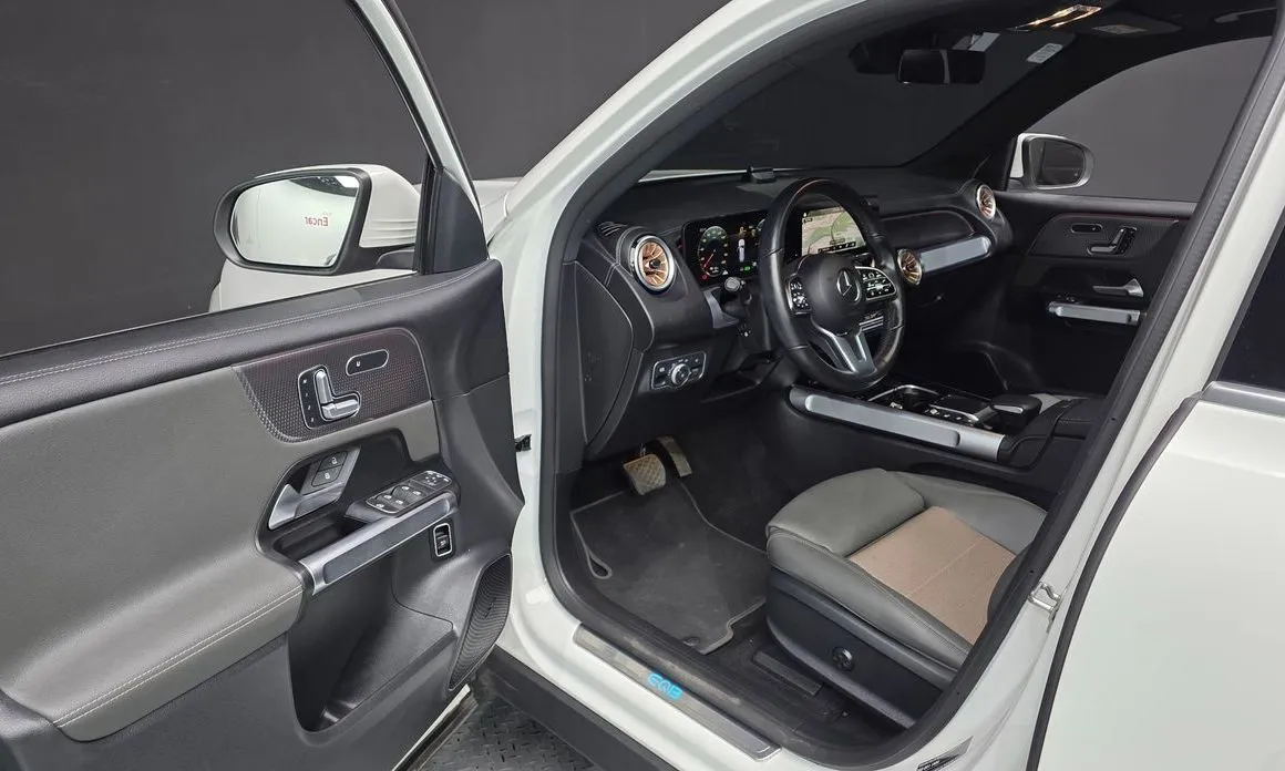 Mercedes-Benz EQB 2023 из KR, фото 10