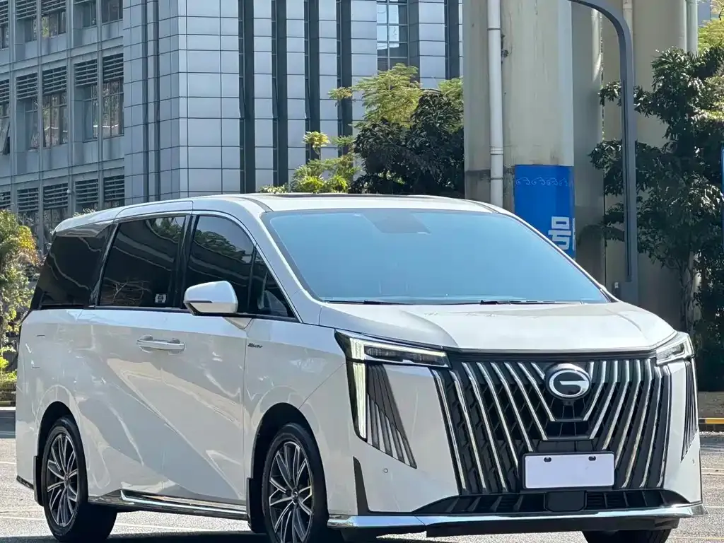 GAC Motor Trumpchi M8 — фото 9
