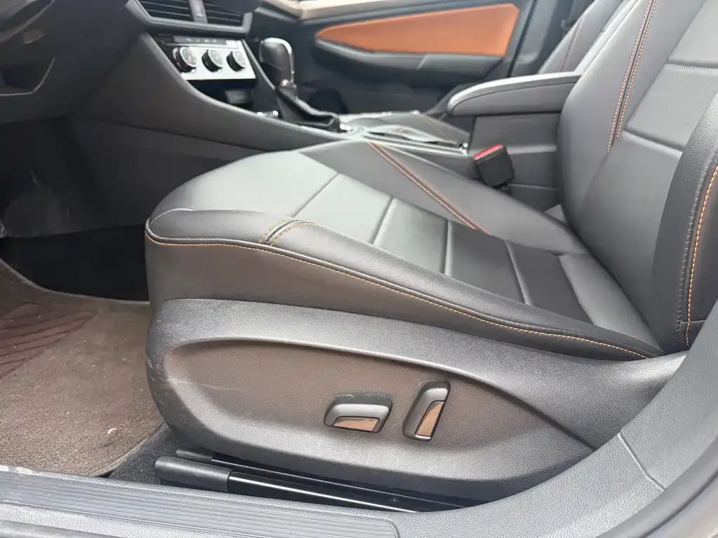 Volkswagen Bora 2024 из CN, фото 4