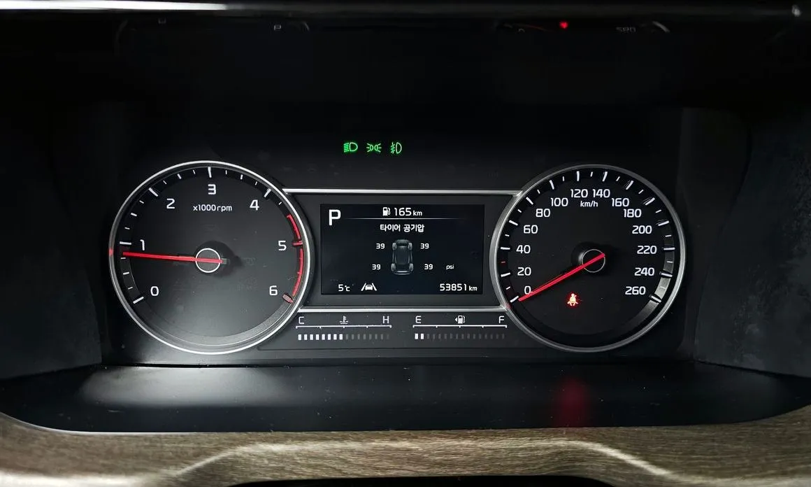 Kia Sorento — фото 2