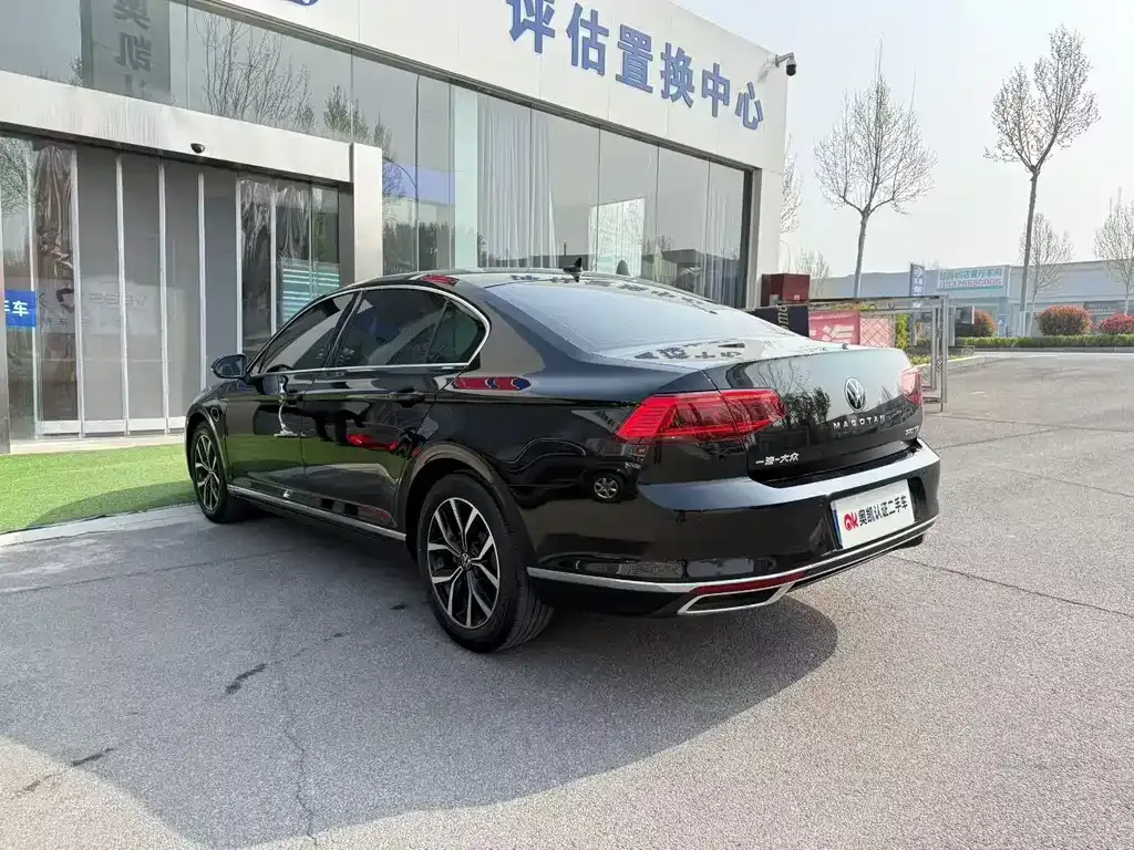 Volkswagen Magotan 2022 из CN, фото 7