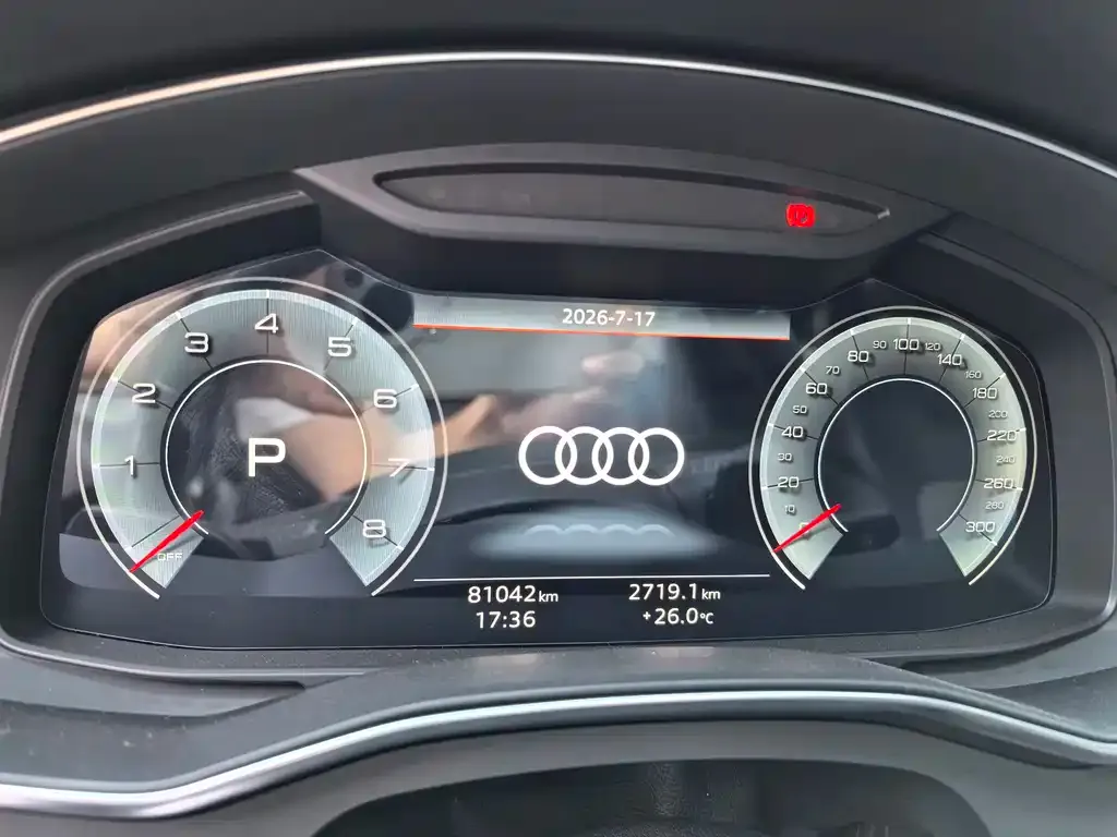 Audi A6L — фото 2