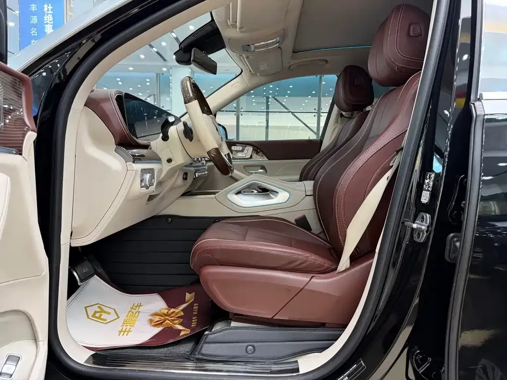 Mercedes-Benz GLS — фото 3