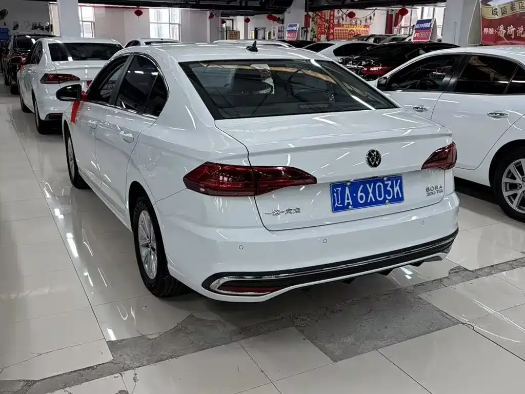 Volkswagen Bora 2024 из CN, фото 5