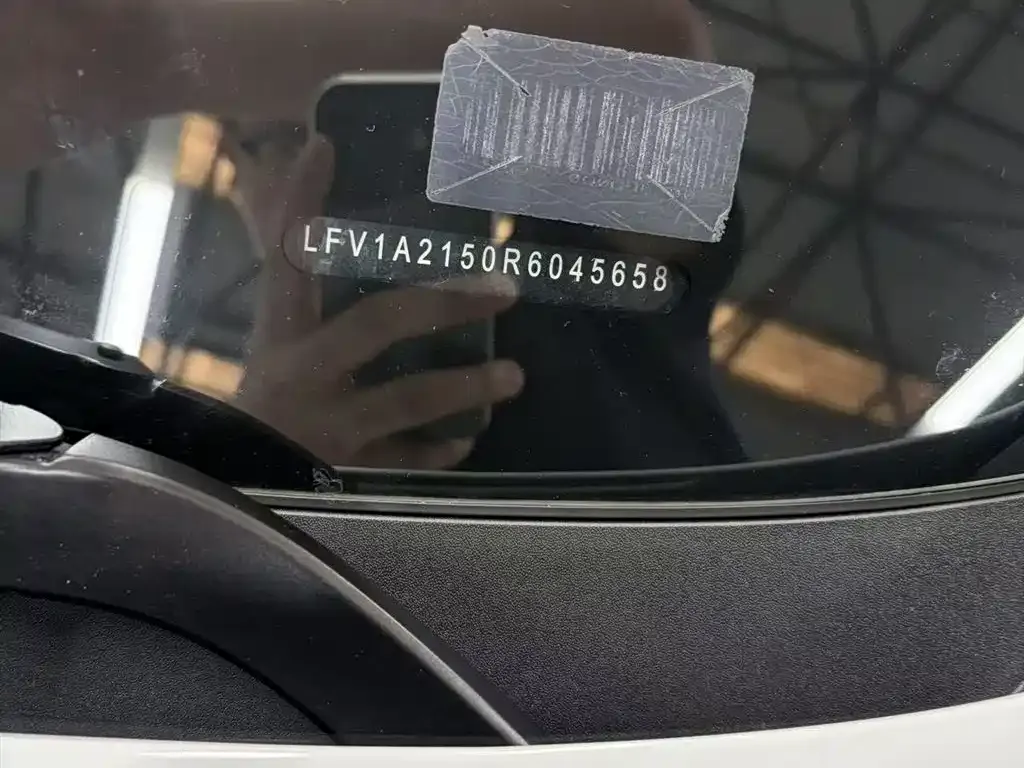 Volkswagen Bora 2024 из CN, фото 7