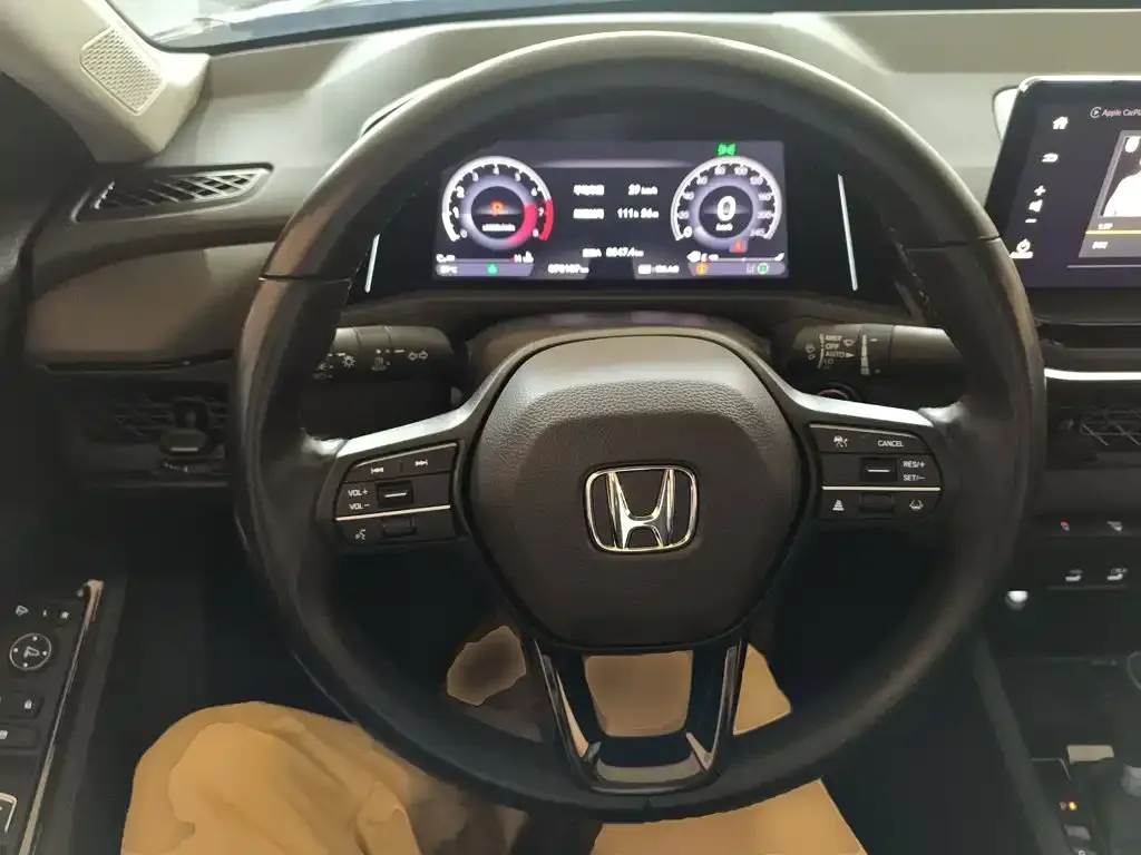Honda Accord — фото 9