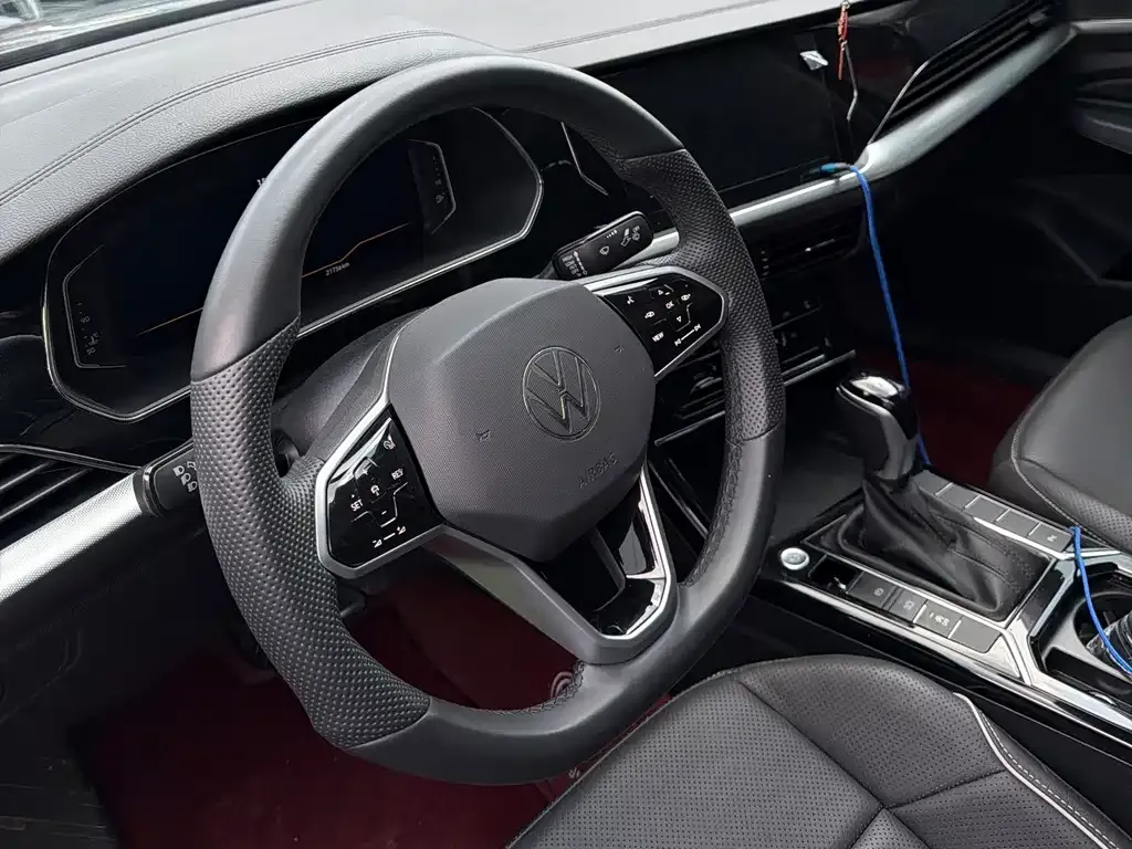 Volkswagen Passat — фото 5
