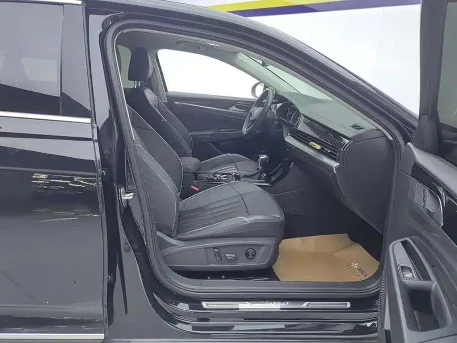 Volkswagen Passat — фото 3