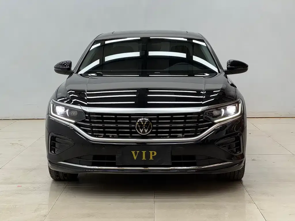 Volkswagen Passat — фото 6
