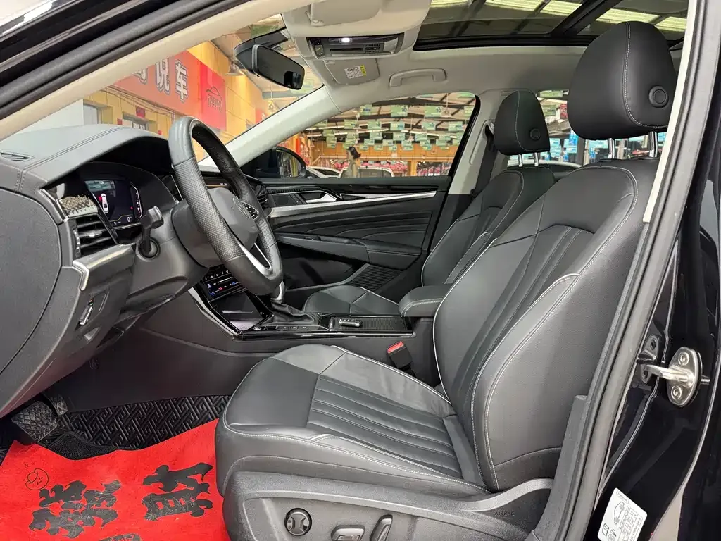 Volkswagen Passat — фото 10