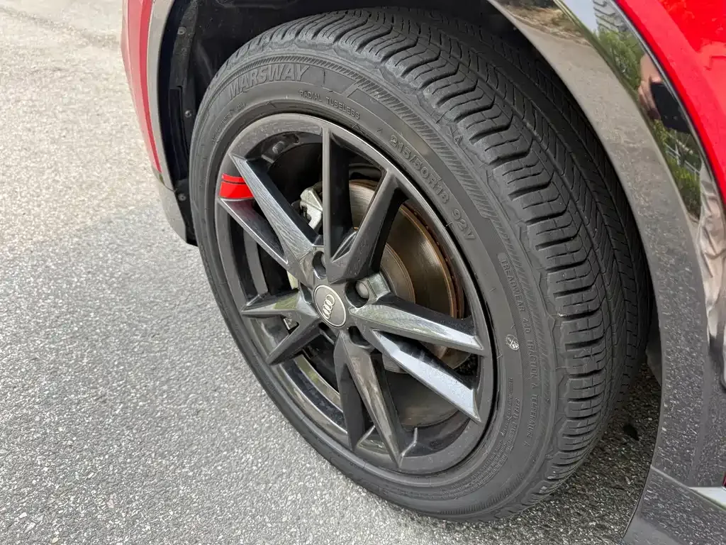 Audi Q2L 2021 из CN, фото 5