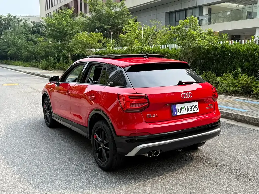 Audi Q2L 2021 из CN, фото 10