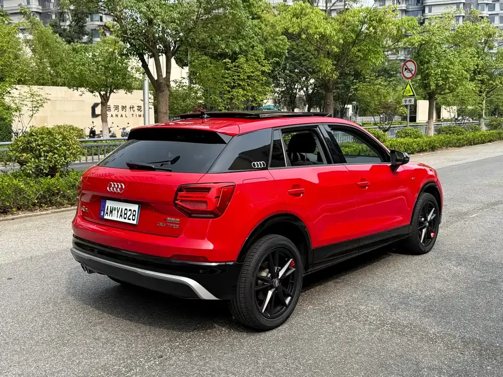 Audi Q2L 2021 из CN, фото 9