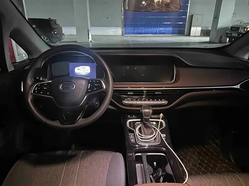 GAC Motor Trumpchi M6 — фото 8