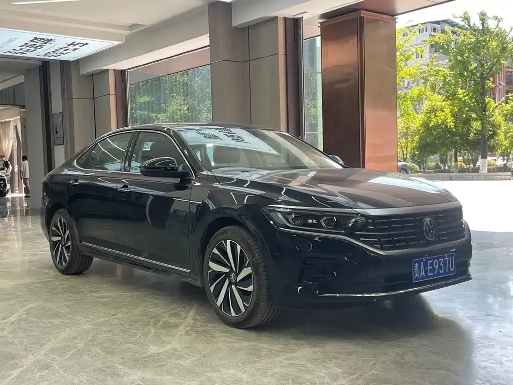Volkswagen Passat — фото 5
