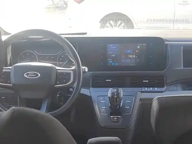 Ford Transit 2023 из CN, фото 7