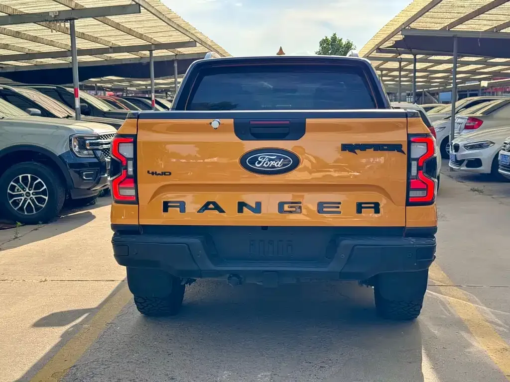 Ford Ranger — фото 8