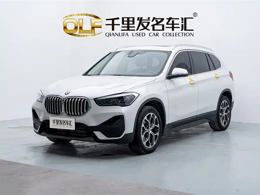 BMW X1 — фото 1