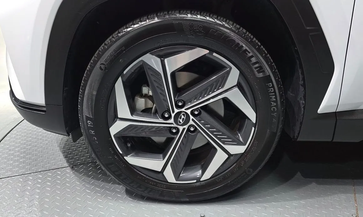 Hyundai Tucson — фото 8