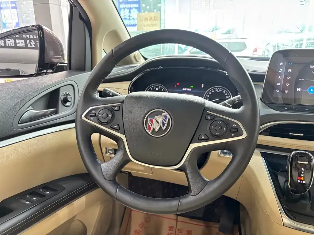 Buick GL8 2024 из CN, фото 5