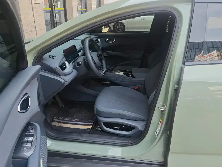 BYD Seal 06GT — фото 2