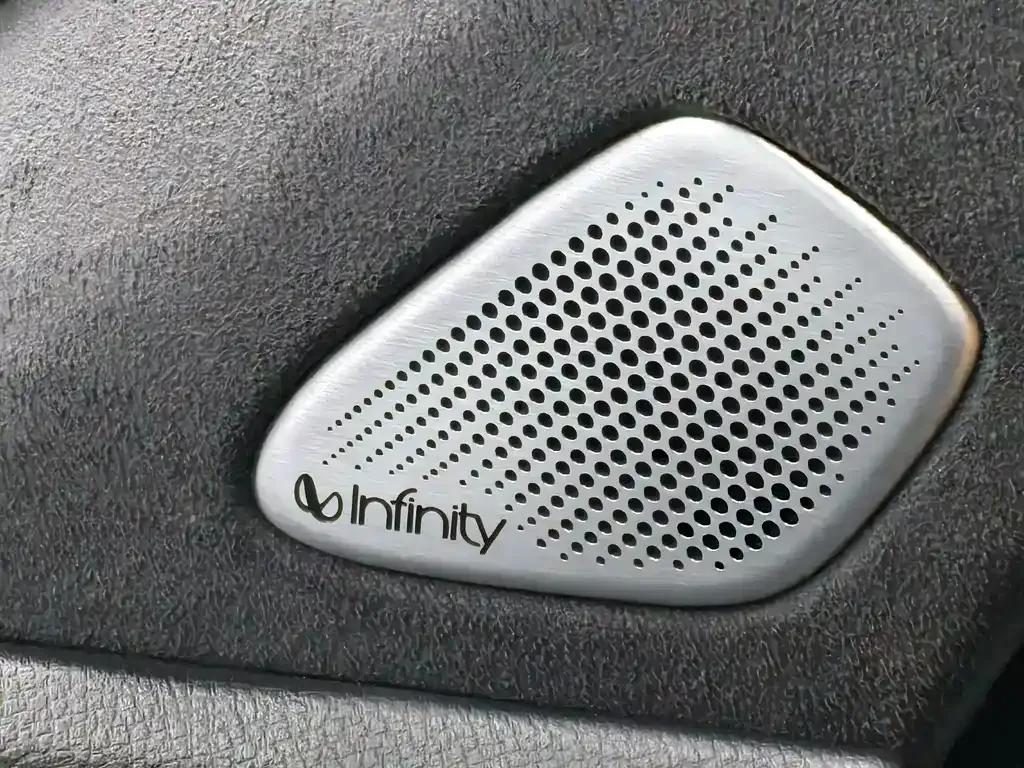 Geely Xingyue L — фото 6
