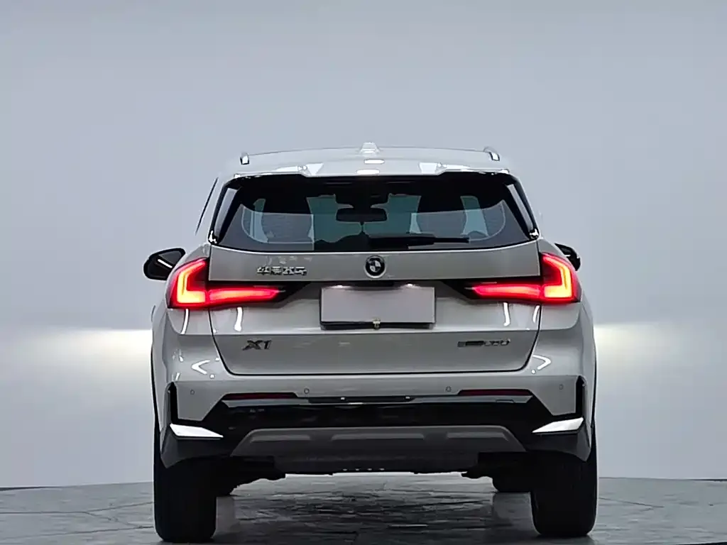 BMW X1 — фото 4