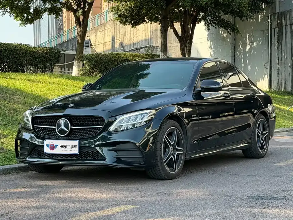 Mercedes-Benz C-Class — фото 1
