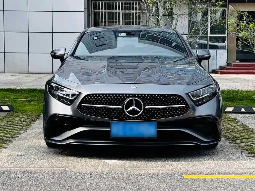 Mercedes-Benz CLS