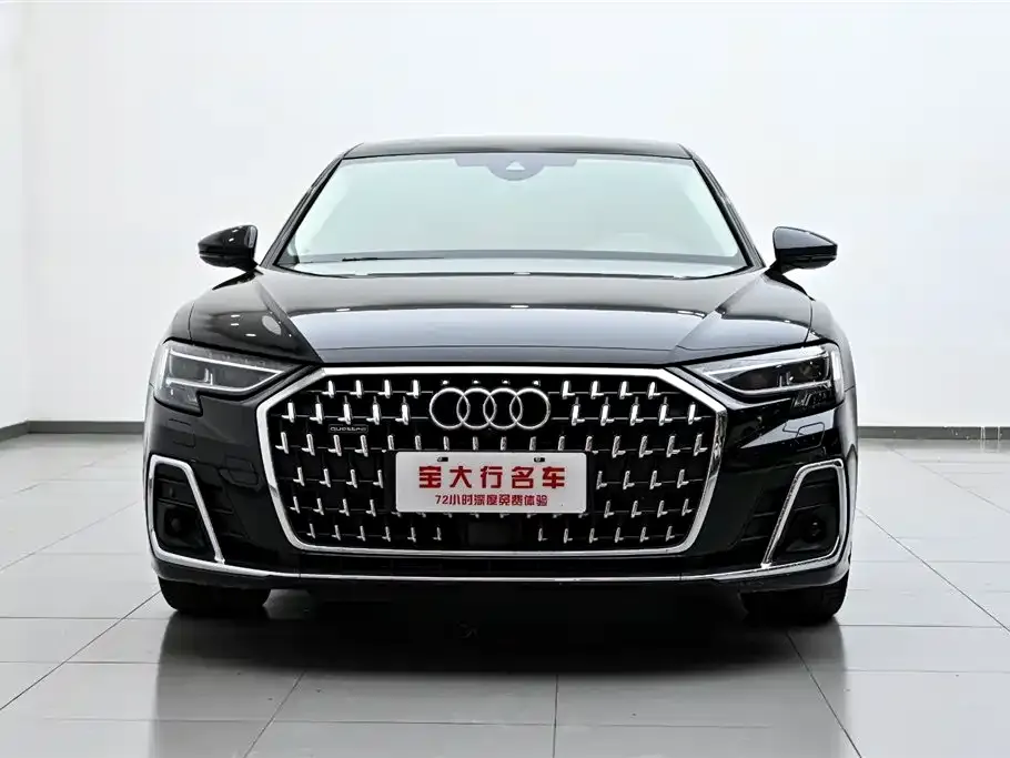 Audi A8 — фото 2