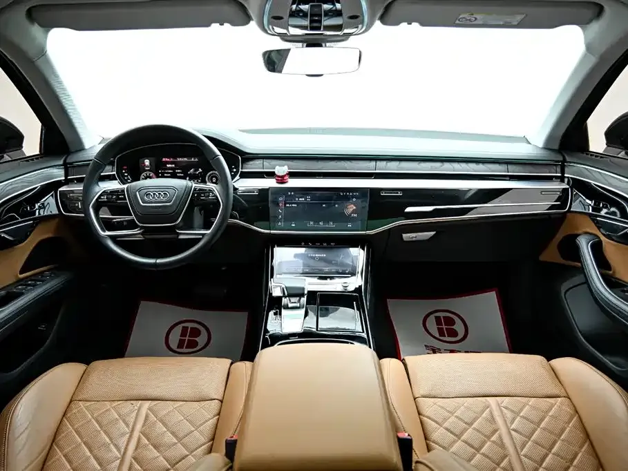 Audi A8 — фото 9