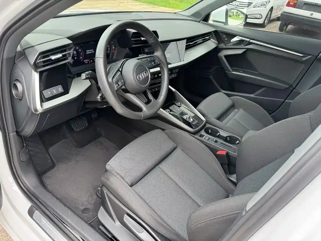Audi A3 — фото 10